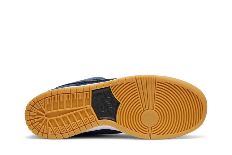 SB Dunk Low Navy Black Gum
