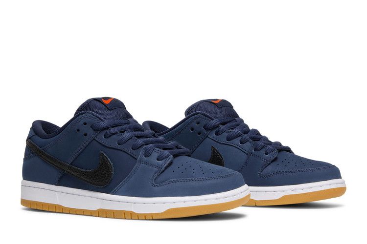 SB Dunk Low Navy Black Gum