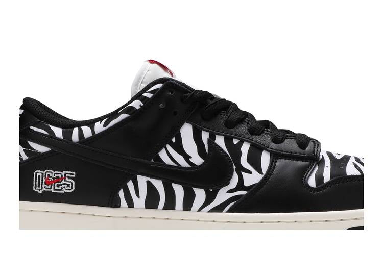 SB Dunk Low OG QS Quartersnacks Zebra