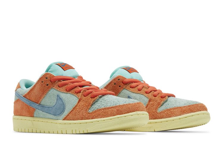 SB Dunk Low Orange Emerald Rise