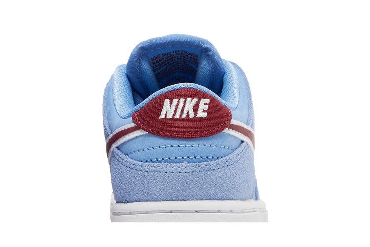 SB Dunk Low Philadelphia Phillies (TD)