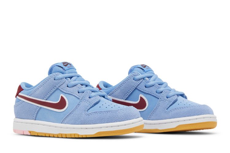 SB Dunk Low Philadelphia Phillies (TD)