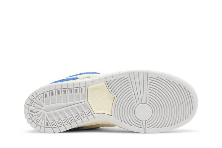 SB Dunk Low Pro Fly Streetwear Gardenia