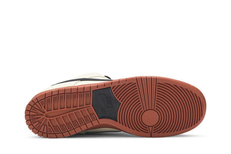 SB Dunk Low Pro Hennessy