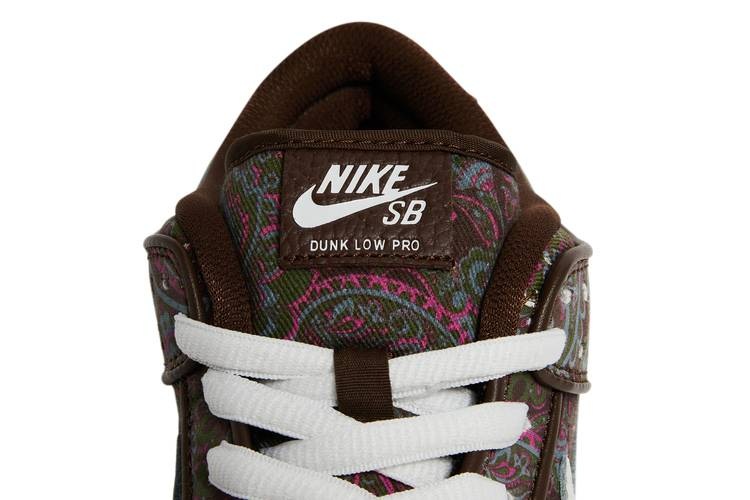 SB Dunk Low Pro Paisley Brown