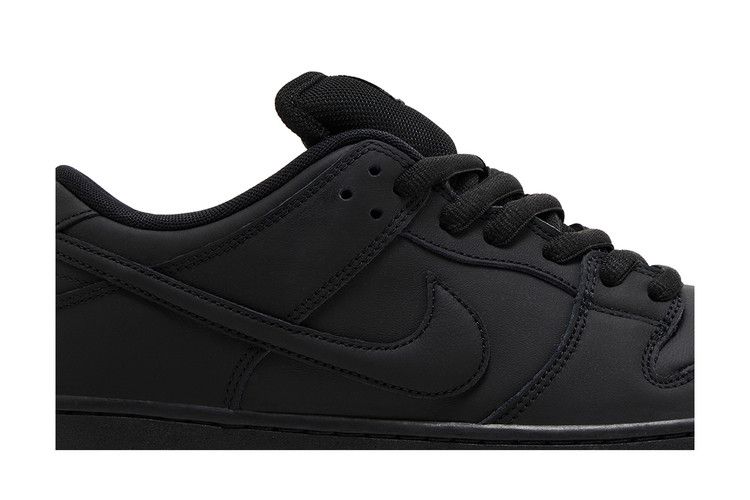 SB Dunk Low Pro Triple Black