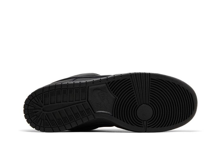 SB Dunk Low Pro Triple Black