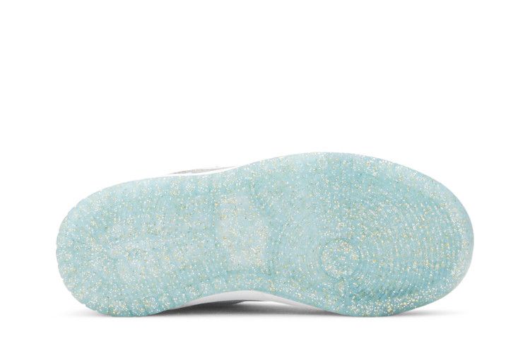 SB Dunk Low Sean Cliver (PS)