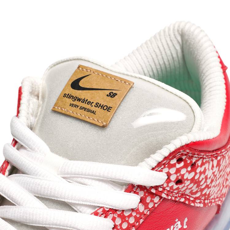 SB Dunk Low Stingwater Magic Mushroom