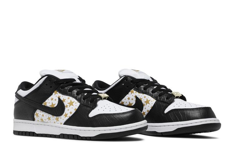SB Dunk Low Supreme Stars Black (2021)