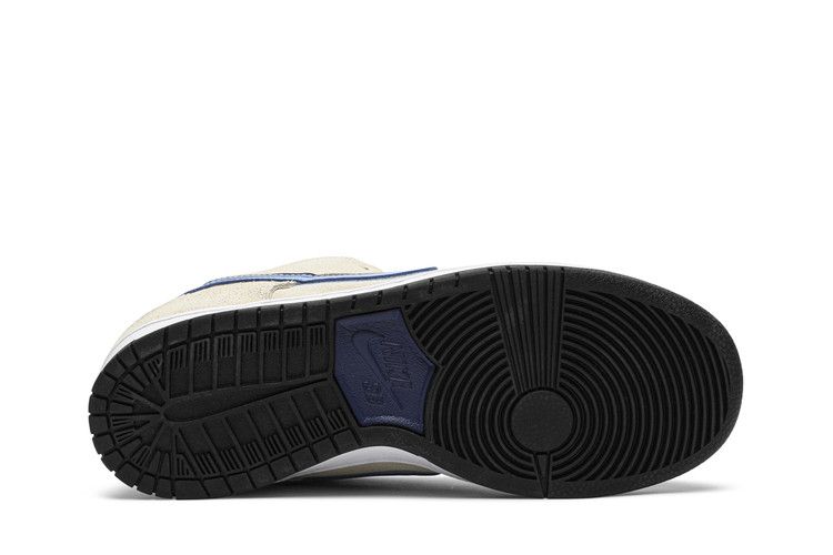 SB Dunk Low Truck It