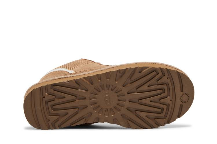 UGG Lowmel Sand (Women's)