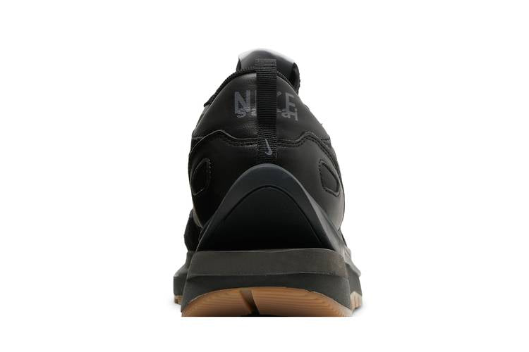 Vaporwaffle sacai Black Gum