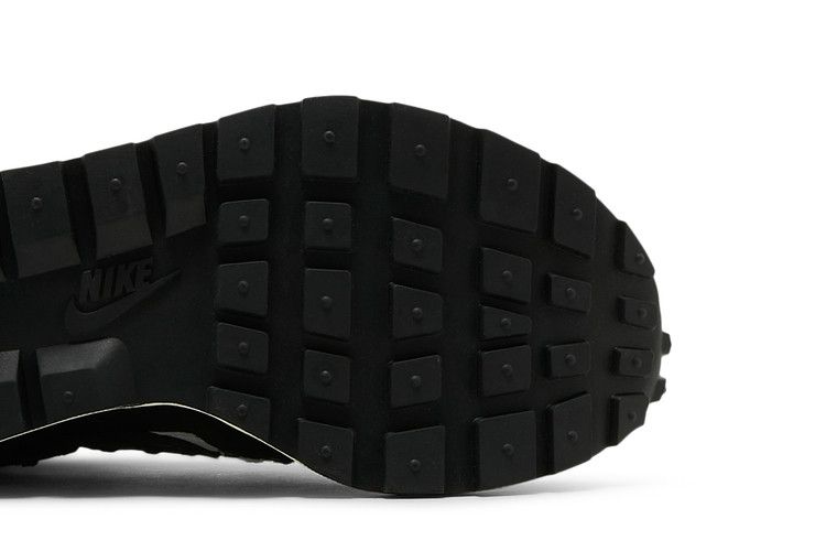 Vaporwaffle sacai Jean Paul Gaultier Black White