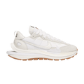 Nike Vaporwaffle sacai Sail Gum - Side Kicks