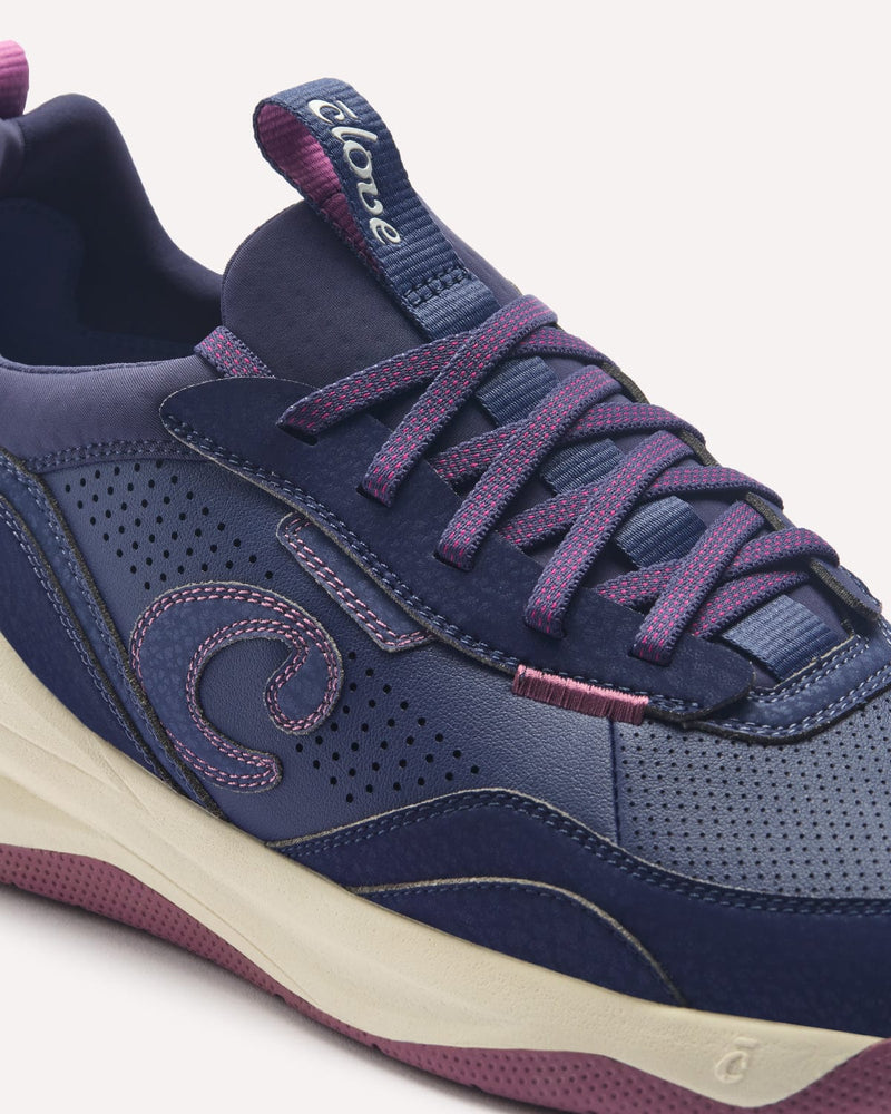 Women's Strada - Navy / Sand / Cabernet