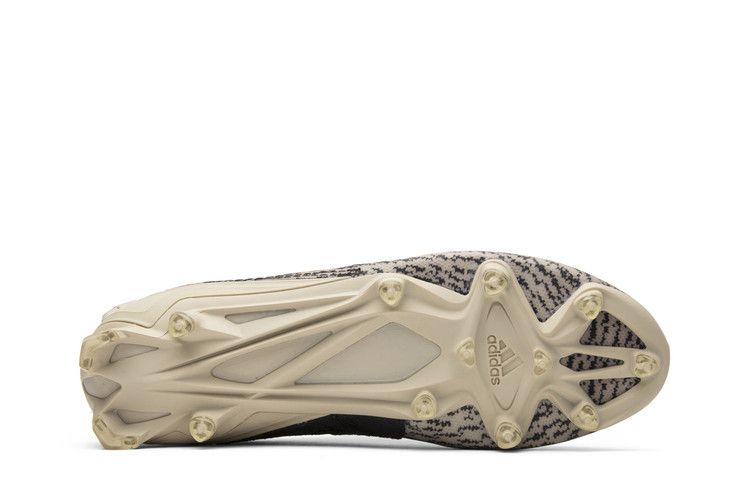 Yeezy 350 Cleat Turtledove