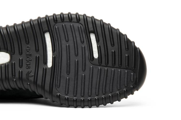 Yeezy Boost 350 Pirate Black (2023)