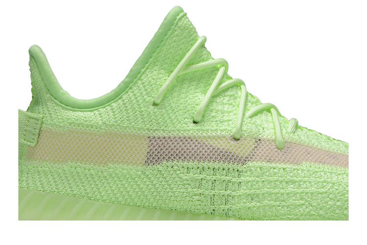 Yeezy Boost 350 V2 Glow (Kids)