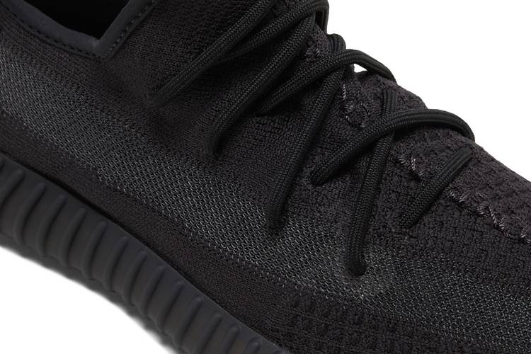 Yeezy Boost 350 V2 Onyx (2022/2023)