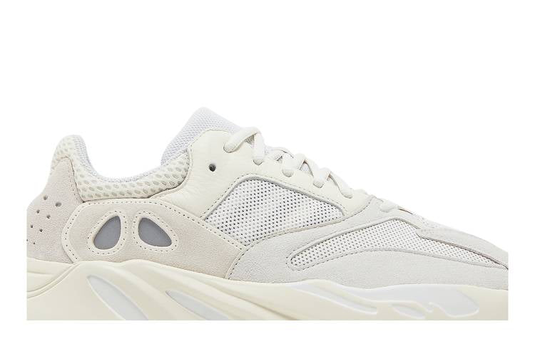 Yeezy Boost 700 Analog (2019/2023)