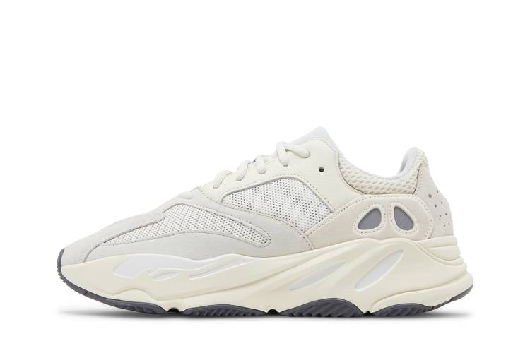 Yeezy Boost 700 Analog (2019/2023)