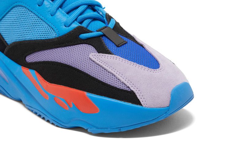 Yeezy Boost 700 Hi-Res Blue