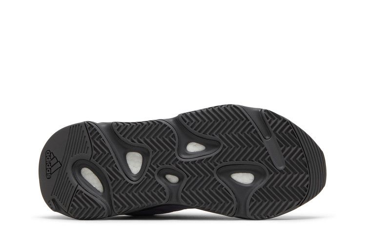 Yeezy Boost 700 MNVN Geode