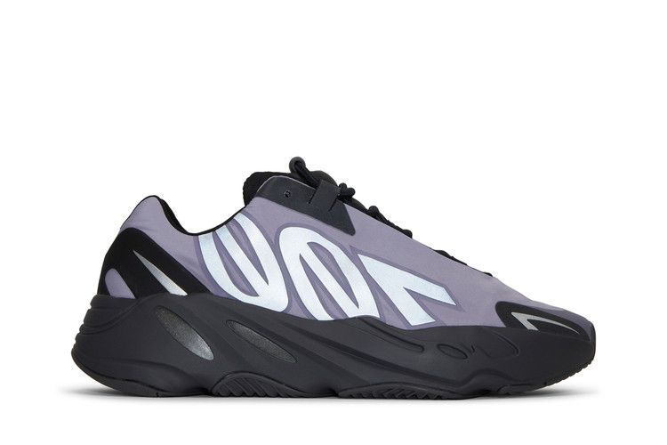 Yeezy Boost 700 MNVN Geode
