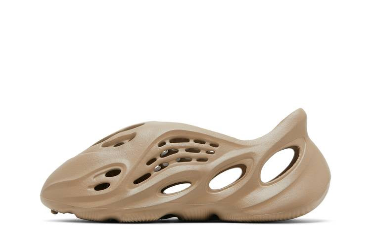 Yeezy Foam RNNR Mist