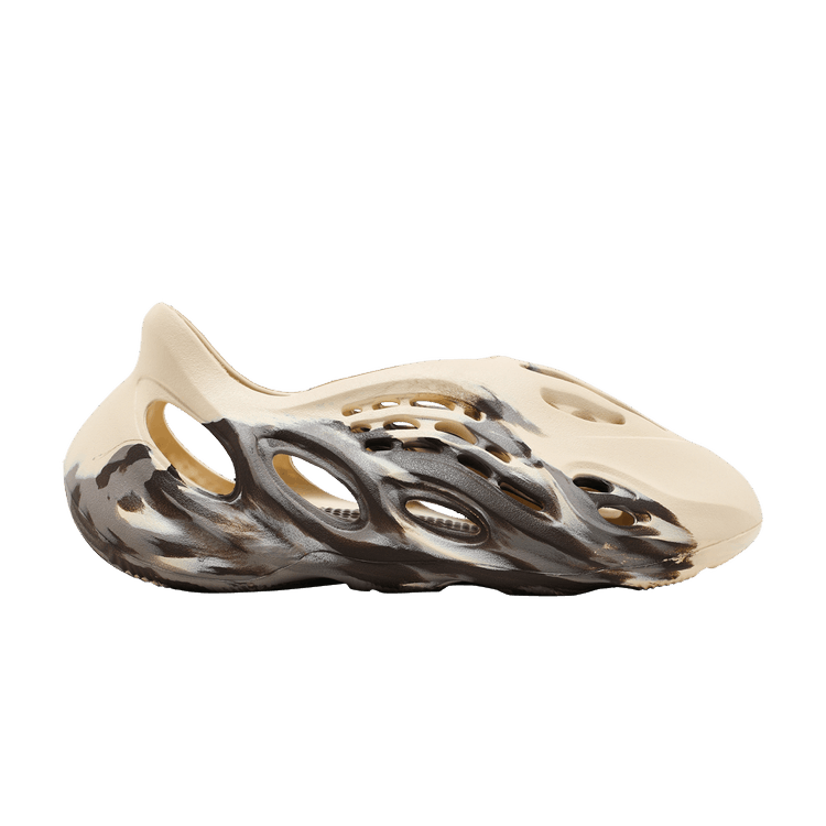 Yeezy Foam RNNR MX Cream Clay
