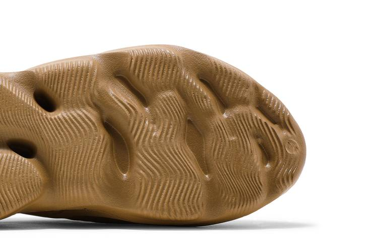Yeezy Foam RNNR Ochre