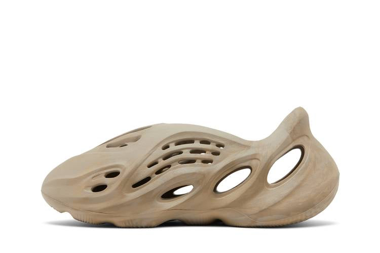 Yeezy Foam RNNR Stone Sage