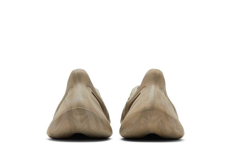 Yeezy Foam RNNR Stone Sage