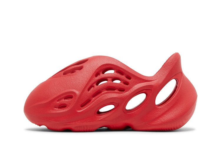 Yeezy Foam RNNR Vermillion (Infants)