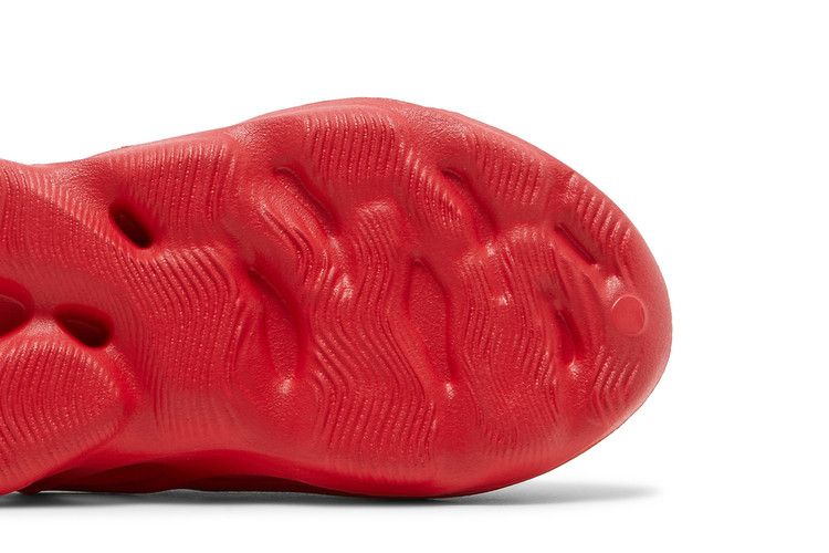 Yeezy Foam RNNR Vermillion (Infants)