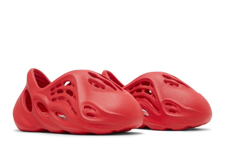 Yeezy Foam RNNR Vermillion (Infants)