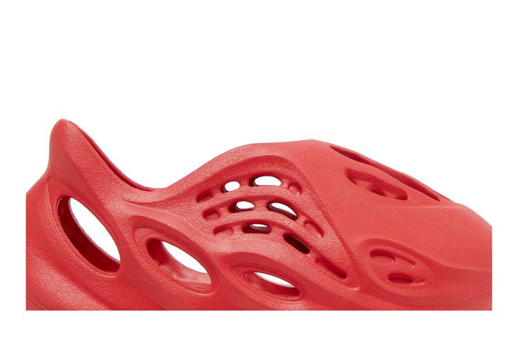 Yeezy Foam RNNR Vermillion (Kids)