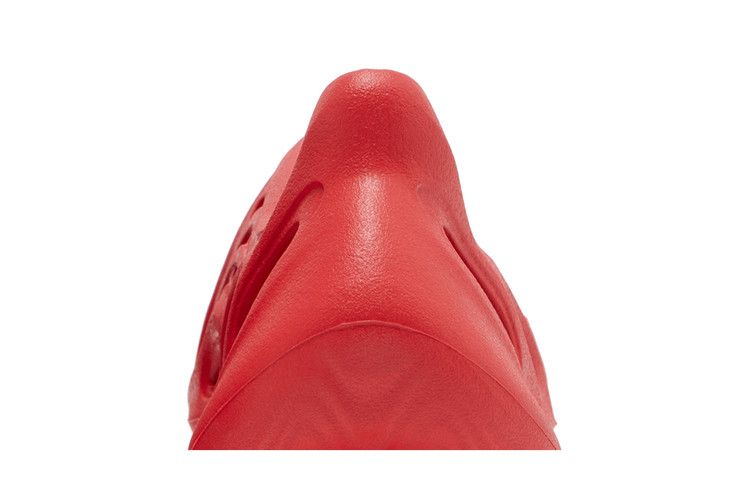 Yeezy Foam RNNR Vermillion (Kids)