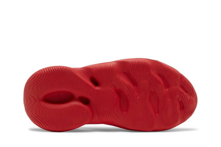Yeezy Foam RNNR Vermillion