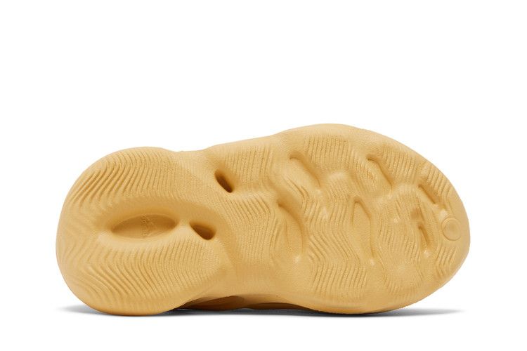 Yeezy Foam RNR Desert Sand (Infants)
