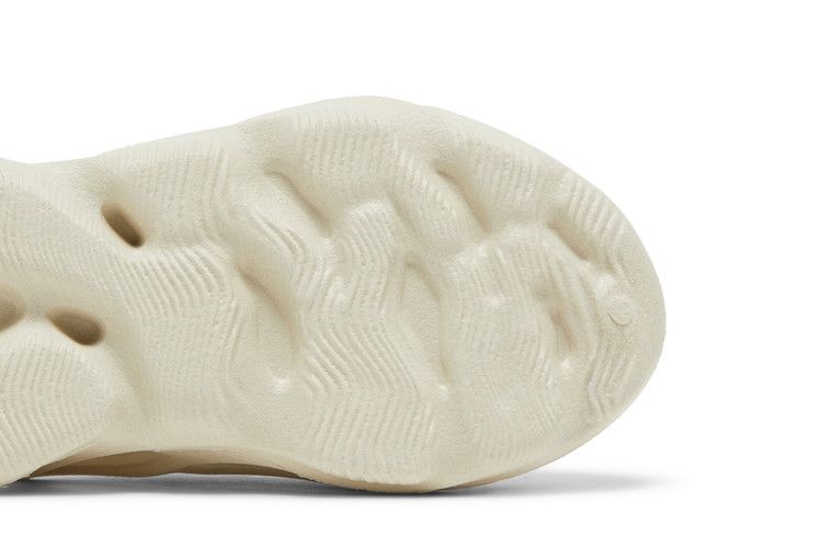 Yeezy Foam RNR Sand (Infants)