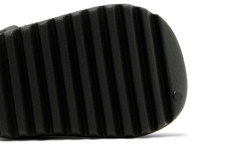 Yeezy Slide Dark Onyx (Infants)