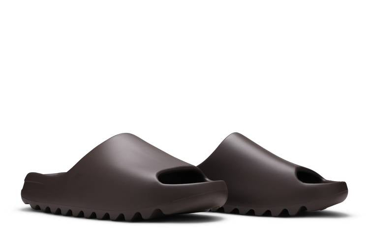 Yeezy Slide Soot