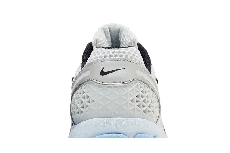 Zoom Vomero 5 Metallic Silver Blue Tint (Women's)