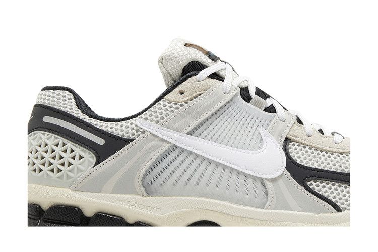 Zoom Vomero 5 Supersonic Light Bone Black